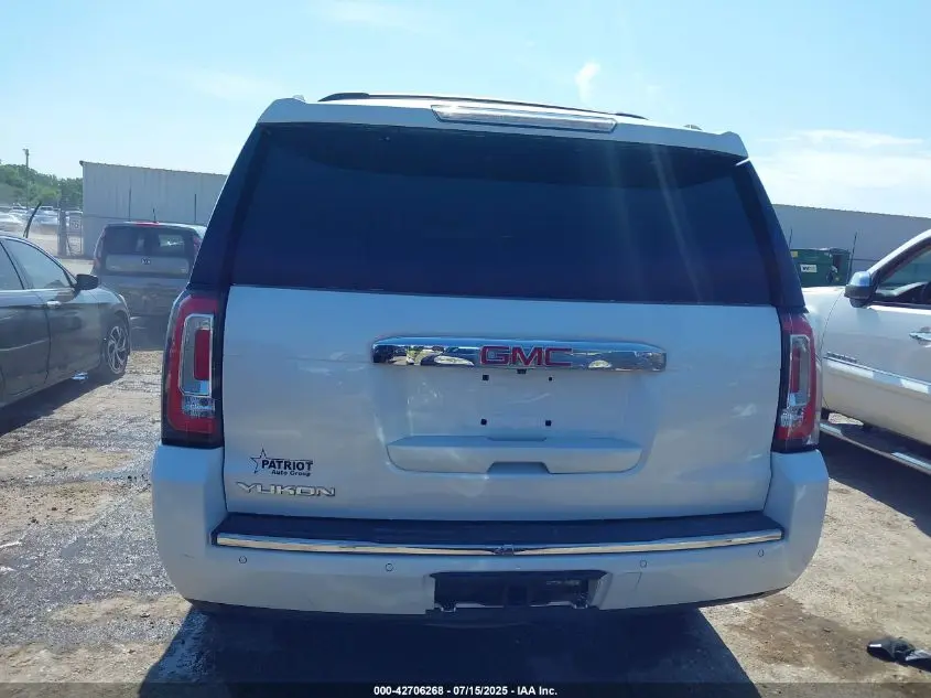 2017 GMC YUKON DENALI