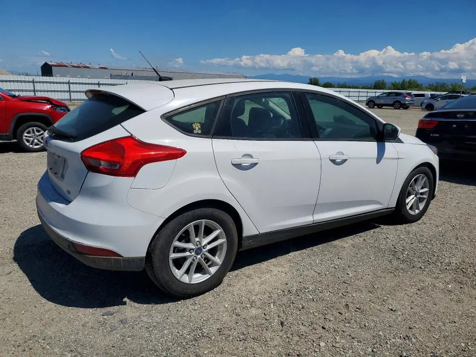 2018 FORD FOCUS SE  