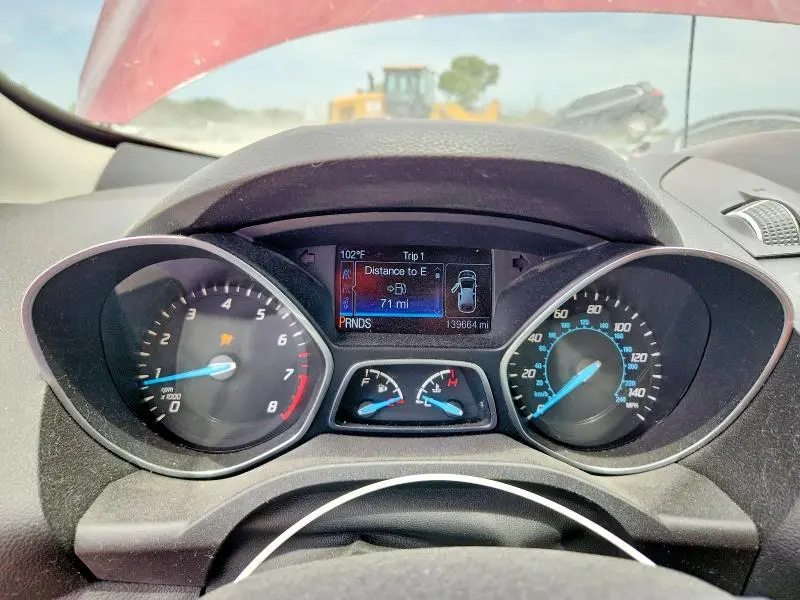 2016 FORD ESCAPE SE  