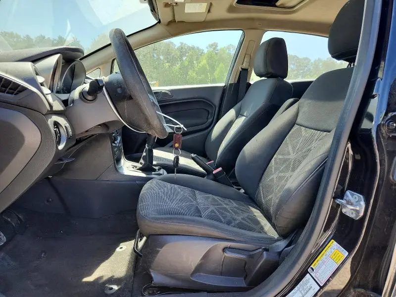 2013 FORD FIESTA SE  