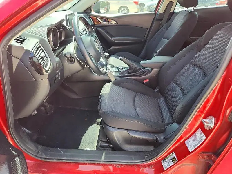 2016 MAZDA 3 TOURING  