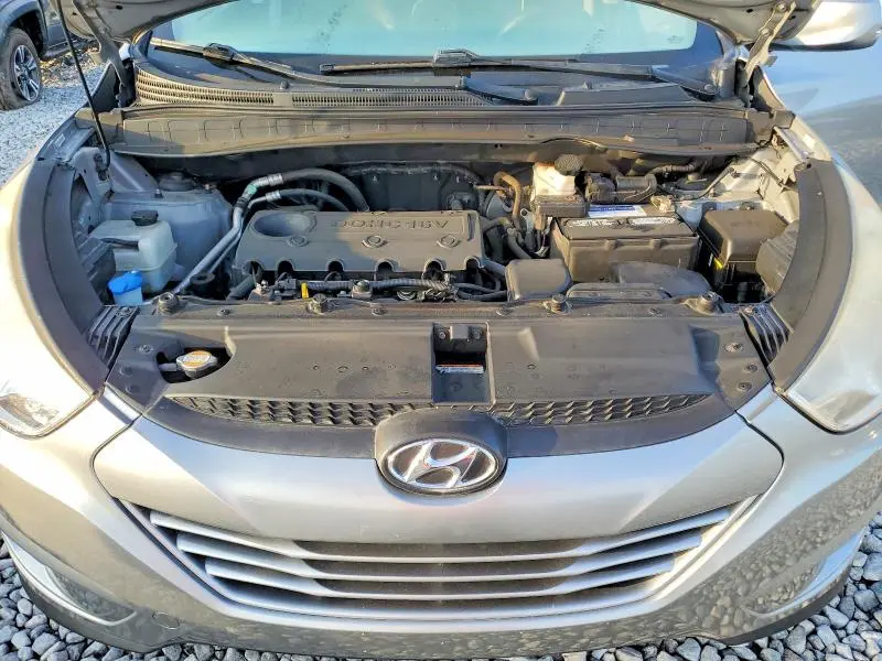 2011 HYUNDAI TUCSON GLS  