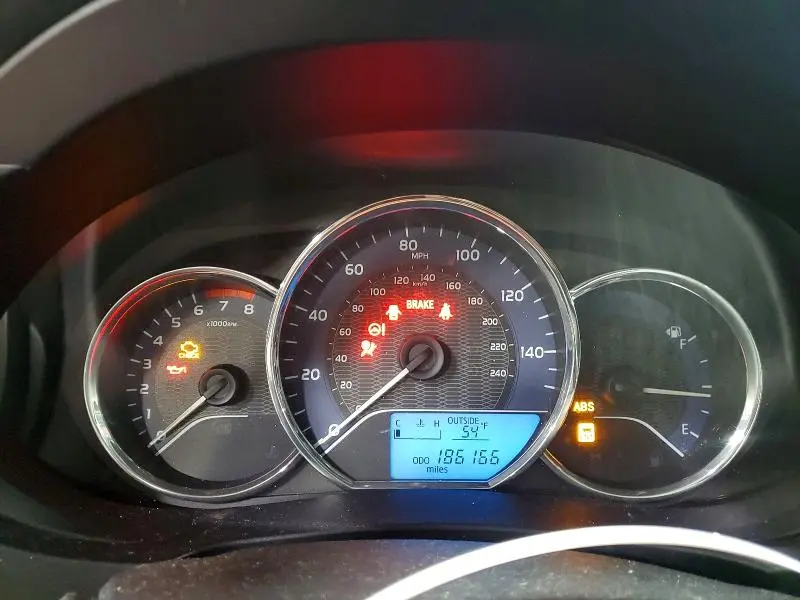 2015 TOYOTA COROLLA LE  