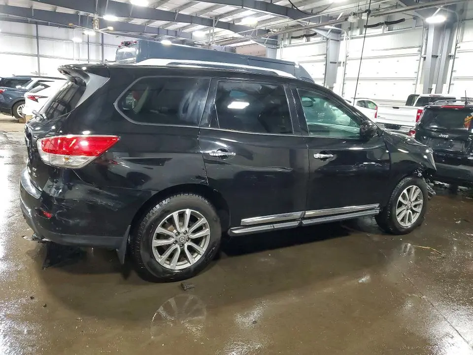 2014 NISSAN PATHFINDER SL  