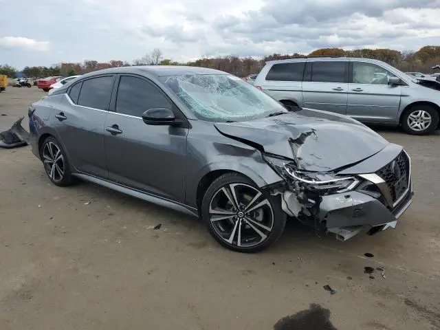2022 NISSAN SENTRA SR  