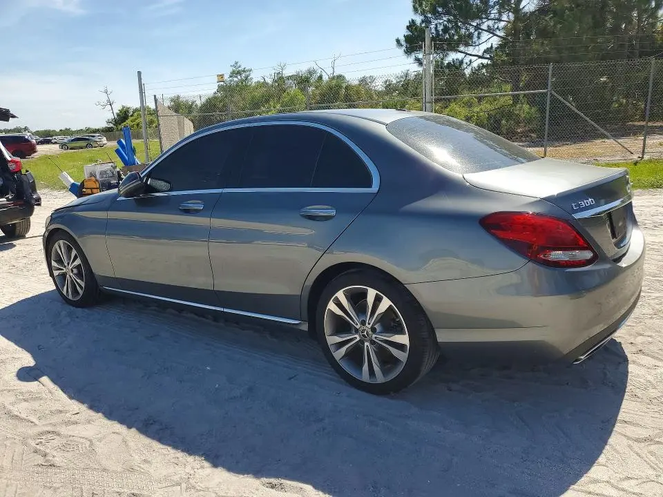 2018 MERCEDES-BENZ C 300  