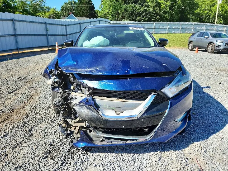 2017 NISSAN MAXIMA 3.5 SL  