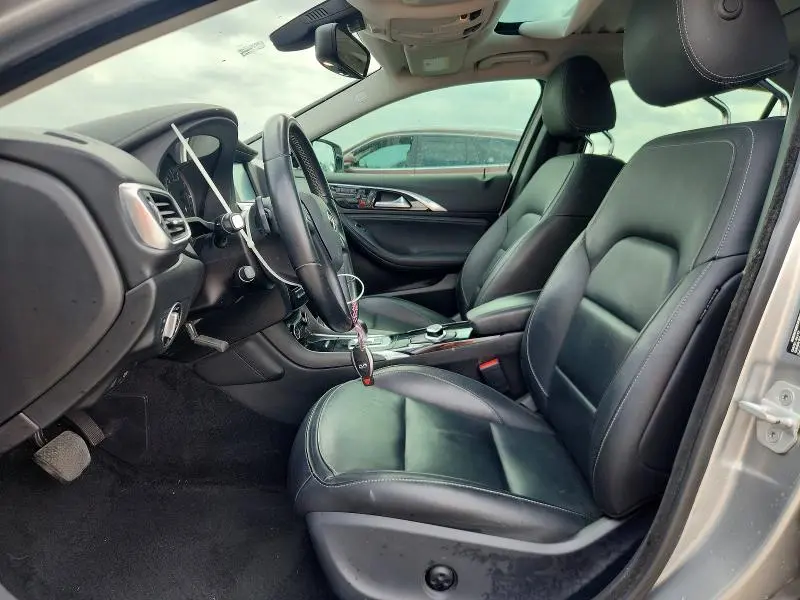2018 INFINITI QX30 PREMIUM  