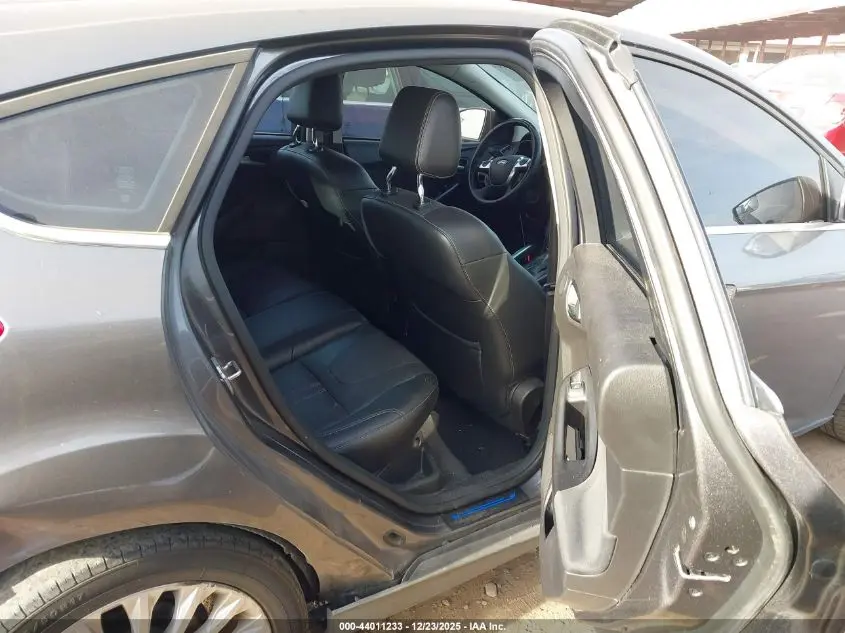 2012 FORD FOCUS TITANIUM