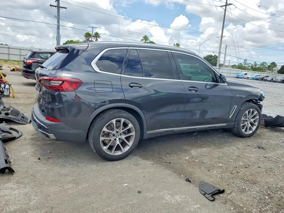 2022 BMW X5 SDRIVE 40I  