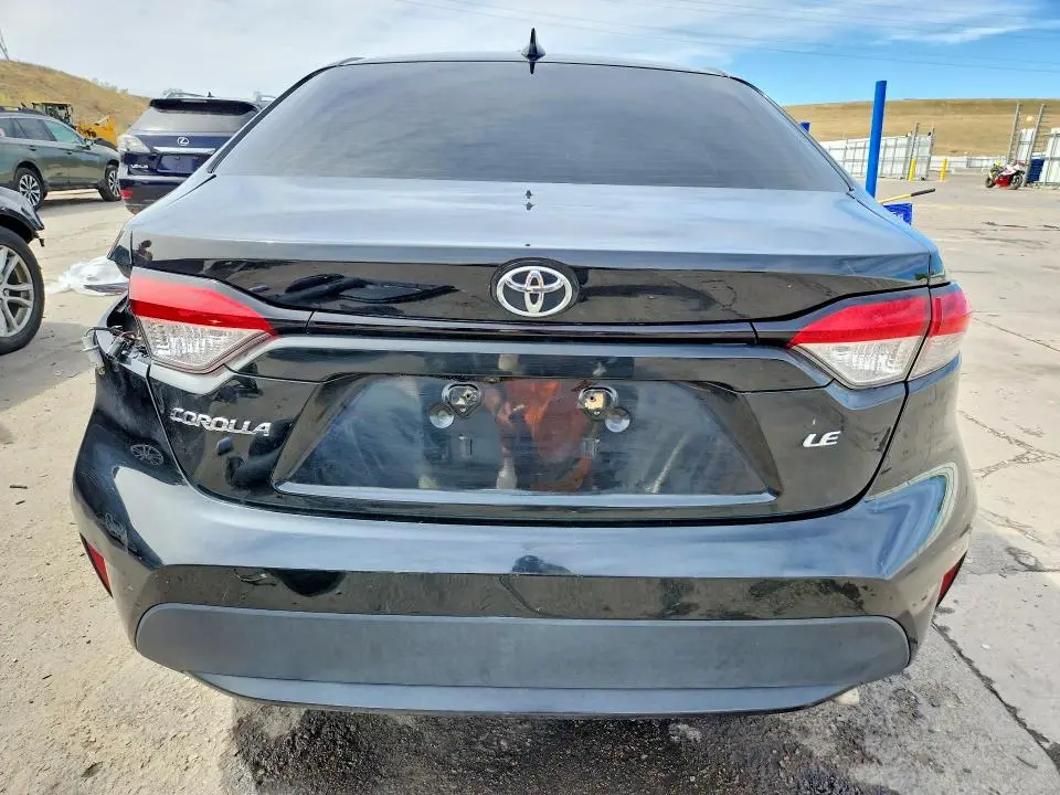 2022 TOYOTA COROLLA LE  