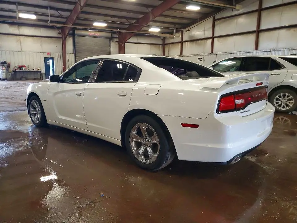 2013 DODGE CHARGER R  