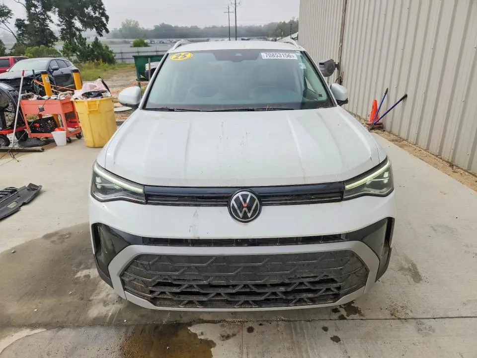 2025 VOLKSWAGEN TAOS SE  