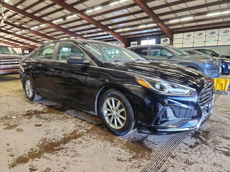 2018 HYUNDAI SONATA SE  