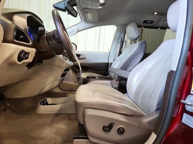 2017 CHRYSLER PACIFICA TOURING L  