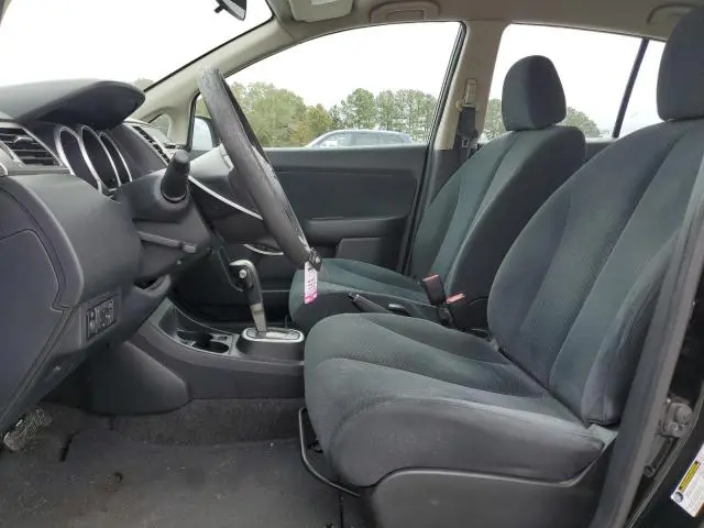 2010 NISSAN VERSA S  