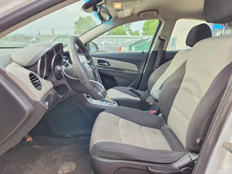 2015 CHEVROLET CRUZE LS  