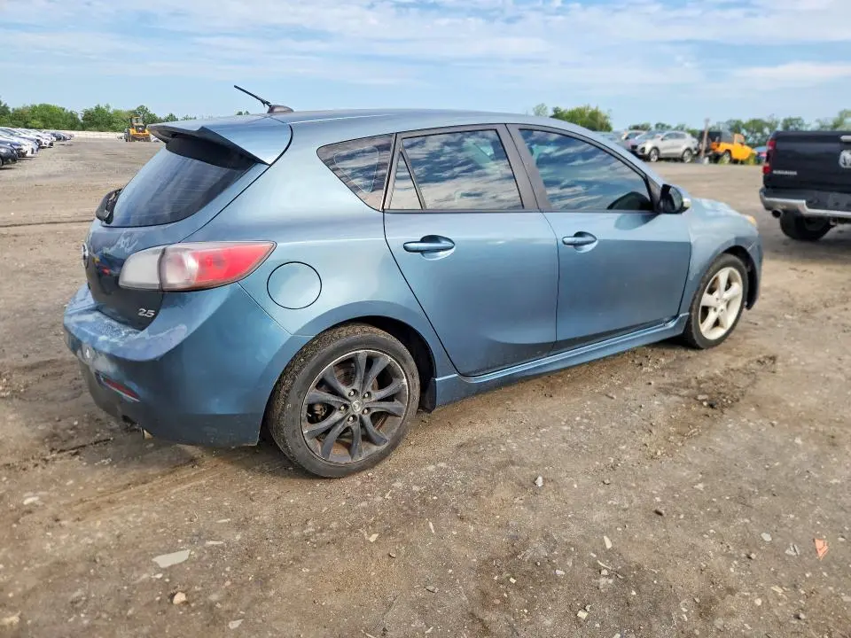2010 MAZDA 3 S  