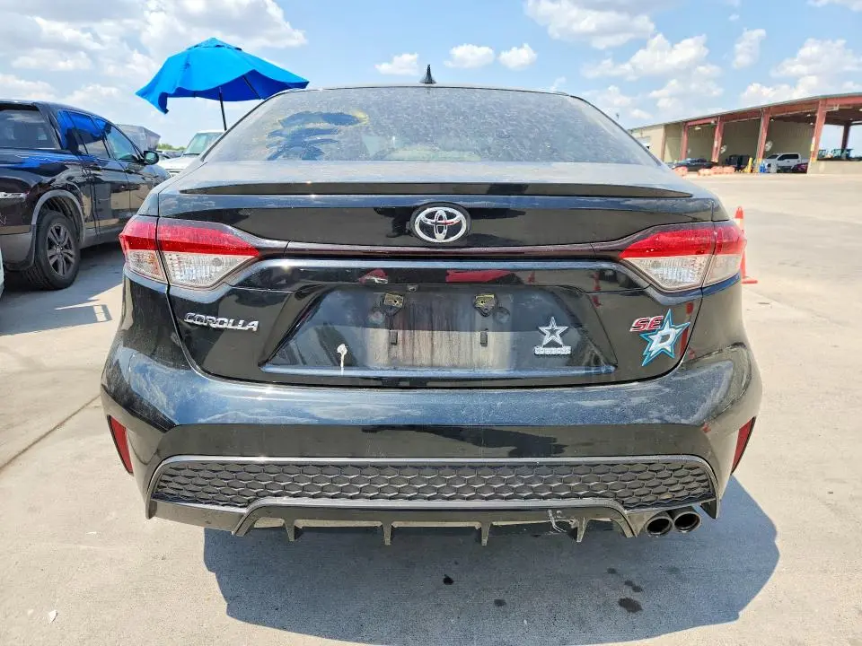 2021 TOYOTA COROLLA SE  