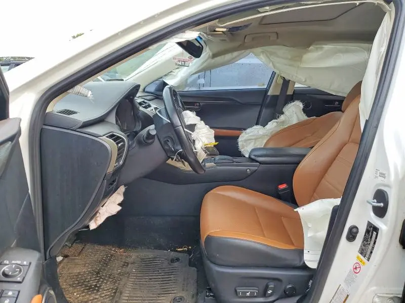 2018 LEXUS NX 300 BASE  