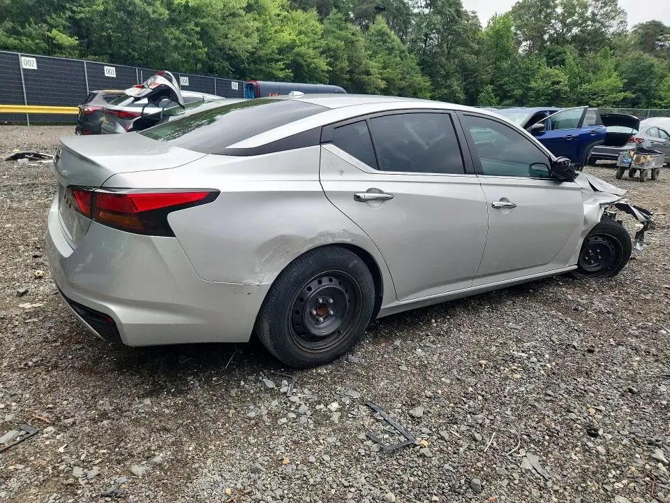 2020 NISSAN ALTIMA S  