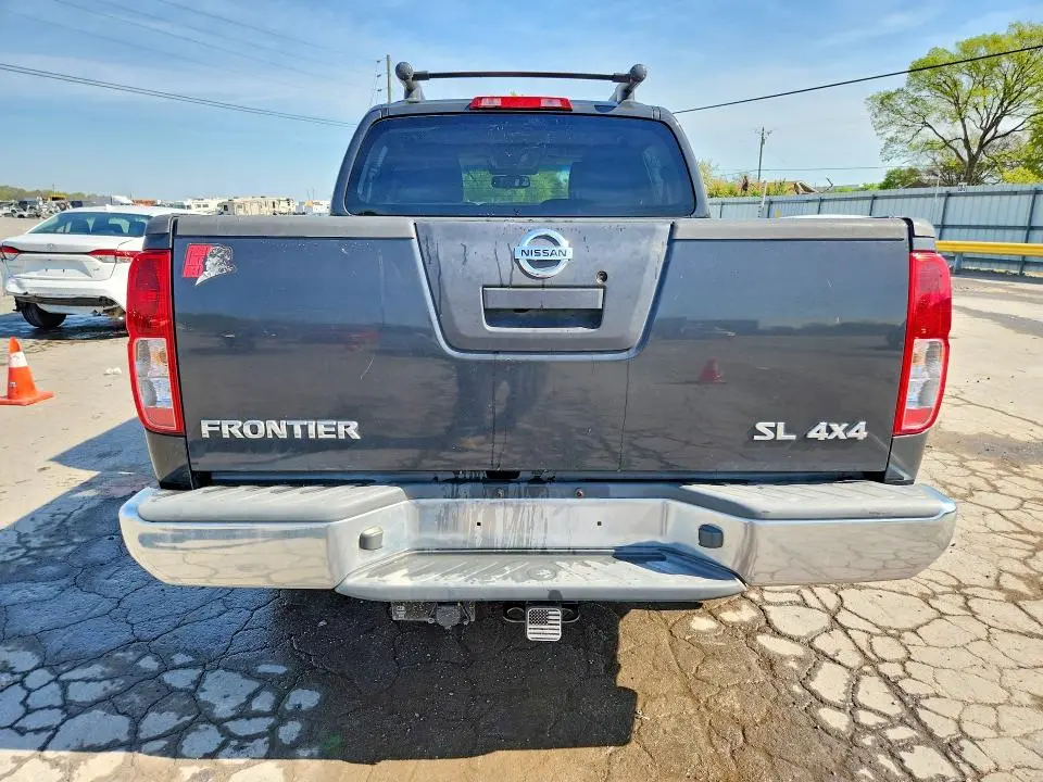 2012 NISSAN FRONTIER S  