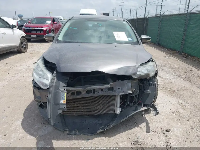 2013 FORD FOCUS SE