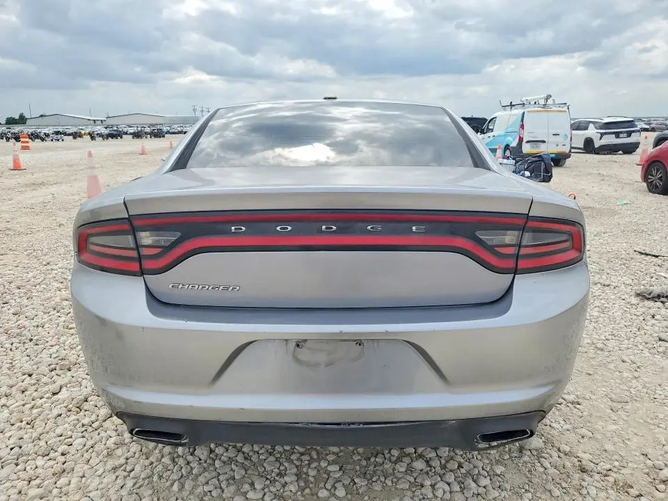 2016 DODGE CHARGER SXT  