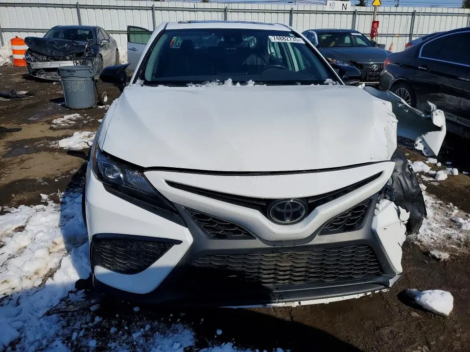 2023 TOYOTA CAMRY SE NIGHT SHADE  