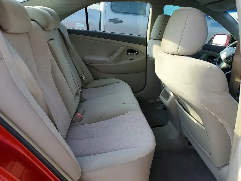 2011 TOYOTA CAMRY LE  