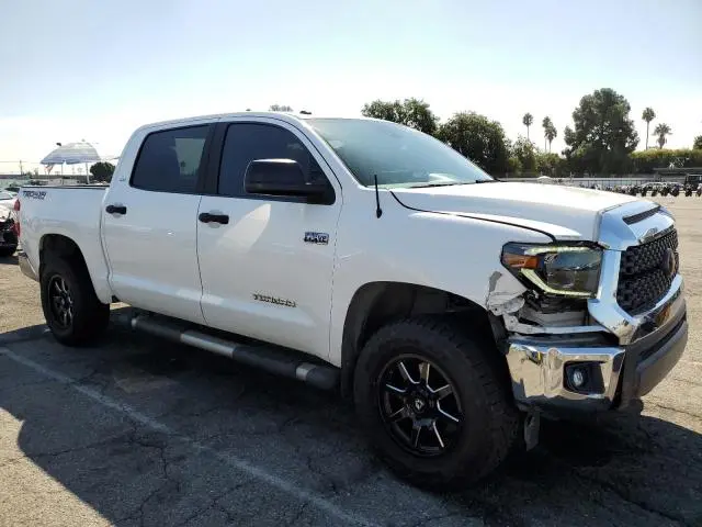 2019 TOYOTA TUNDRA CREWMAX SR5  