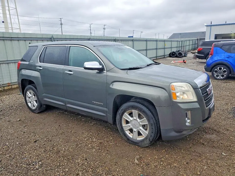 2013 GMC TERRAIN SLE  