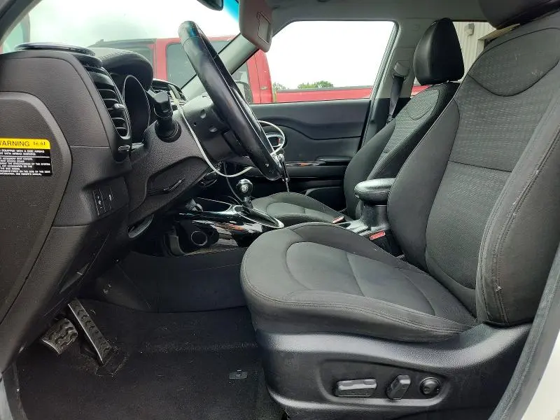 2015 KIA SOUL !  