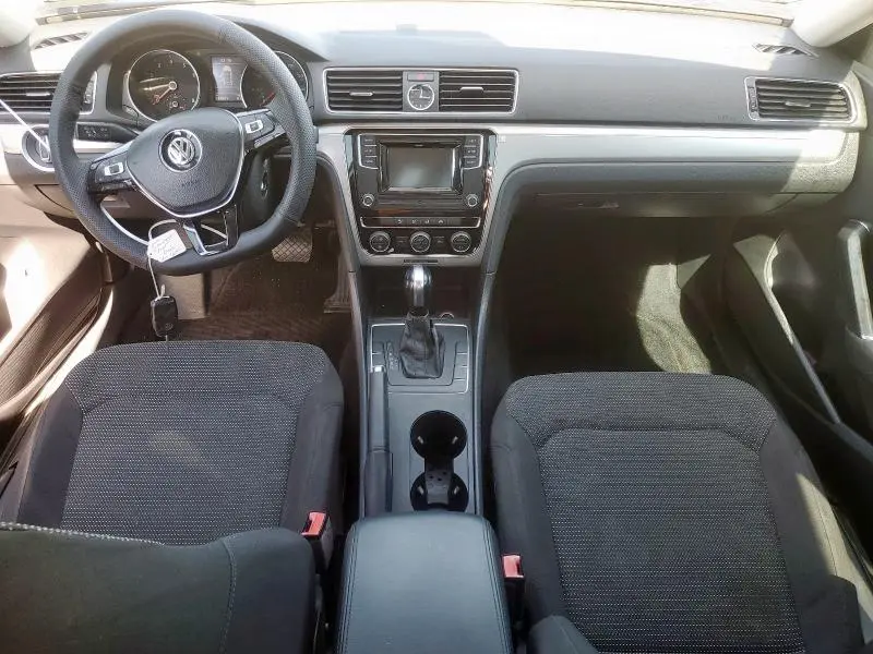 2016 VOLKSWAGEN PASSAT S