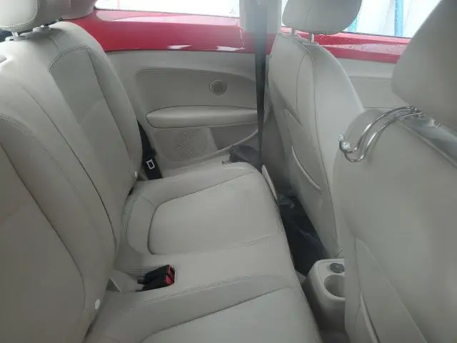 2013 VOLKSWAGEN BEETLE   