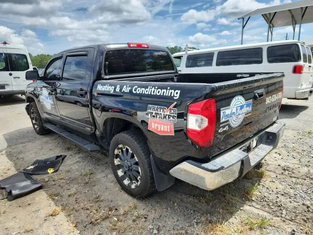 2017 TOYOTA TUNDRA CREWMAX SR5  