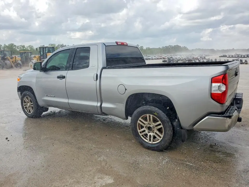 2016 TOYOTA TUNDRA SR5  