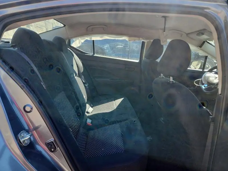 2021 NISSAN VERSA S  