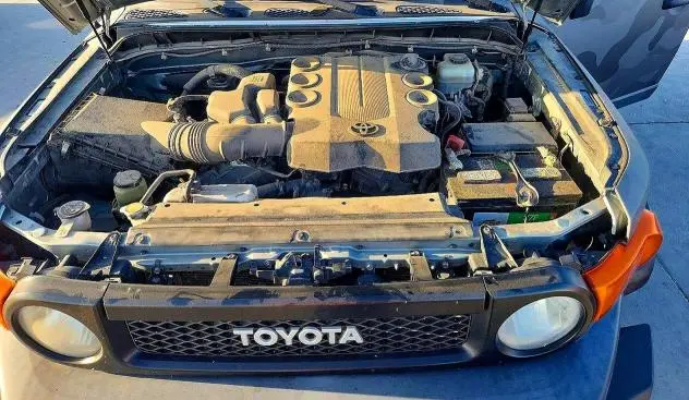 2010 TOYOTA FJ CRUISER BASE  