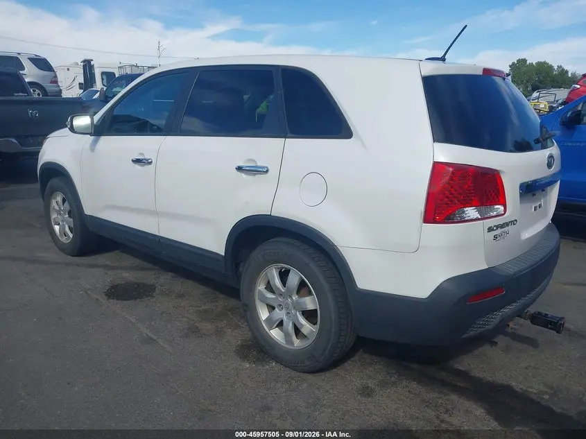 2011 KIA SORENTO LX