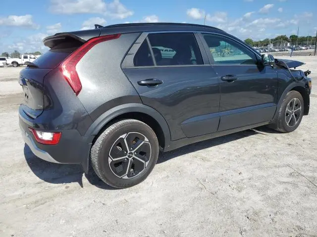 2023 KIA NIRO EX