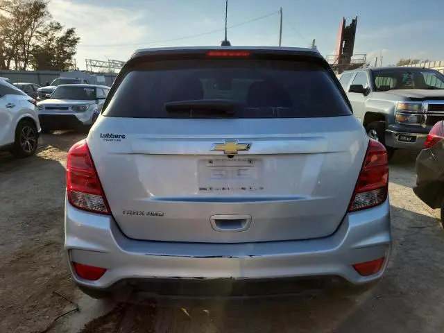 2022 CHEVROLET TRAX LS  