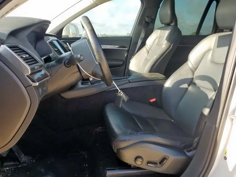 2019 VOLVO XC90 T5 MOMENTUM  