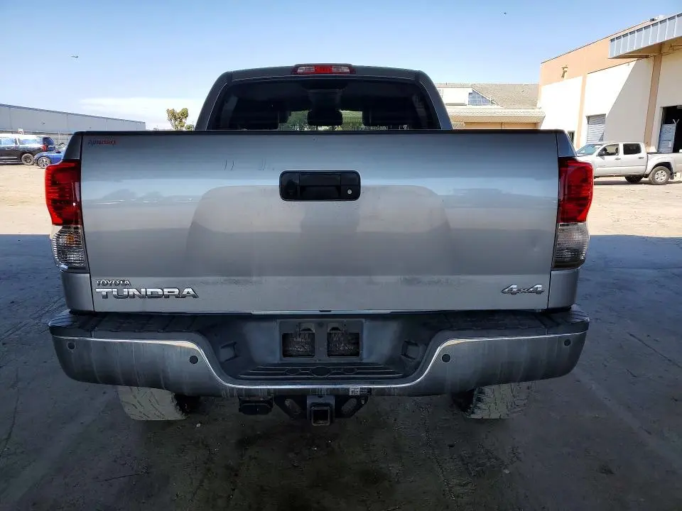 2013 TOYOTA TUNDRA LIMITED  