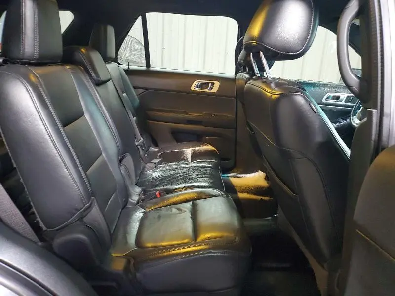2011 FORD EXPLORER XLT  