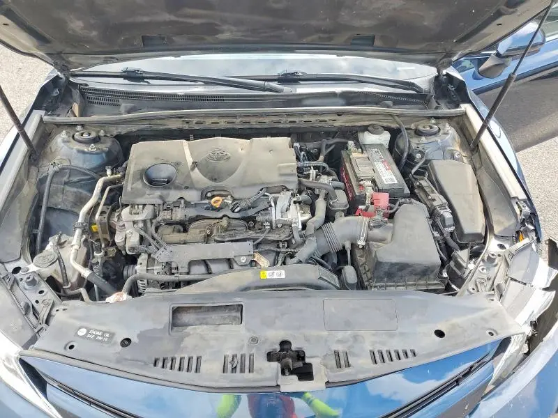 2019 TOYOTA CAMRY LE  