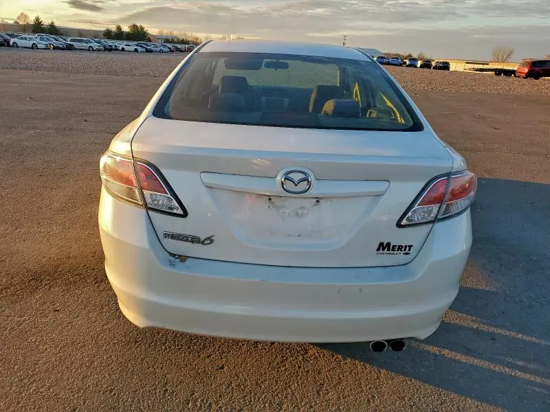2011 MAZDA 6 I  