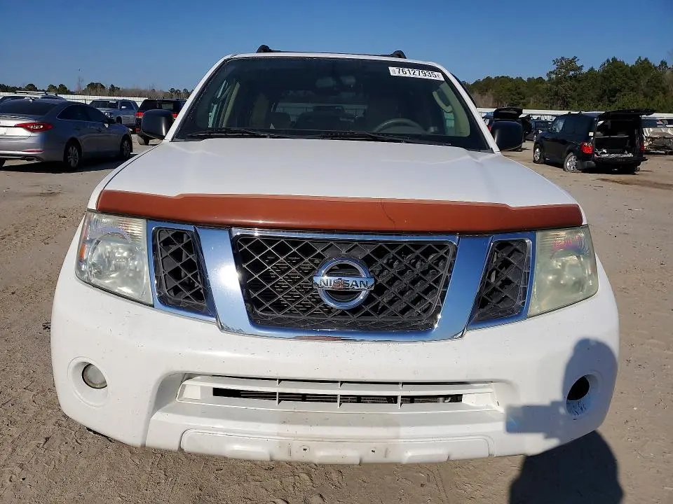 2010 NISSAN PATHFINDER S  
