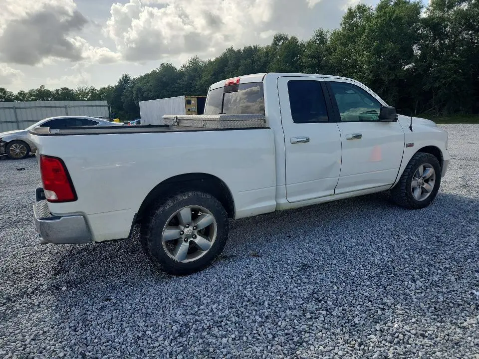 2014 RAM 1500 SLT  