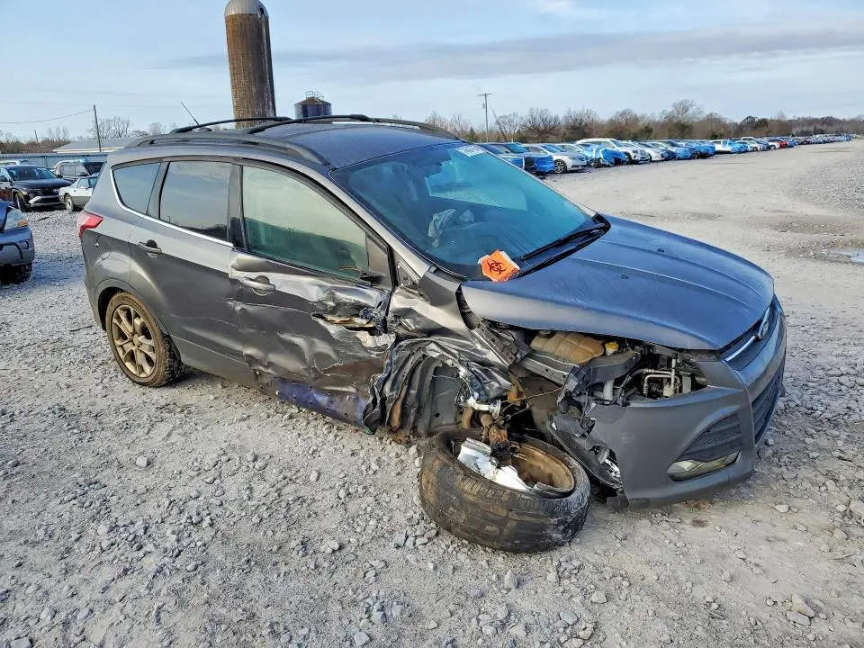 2013 FORD ESCAPE SE  